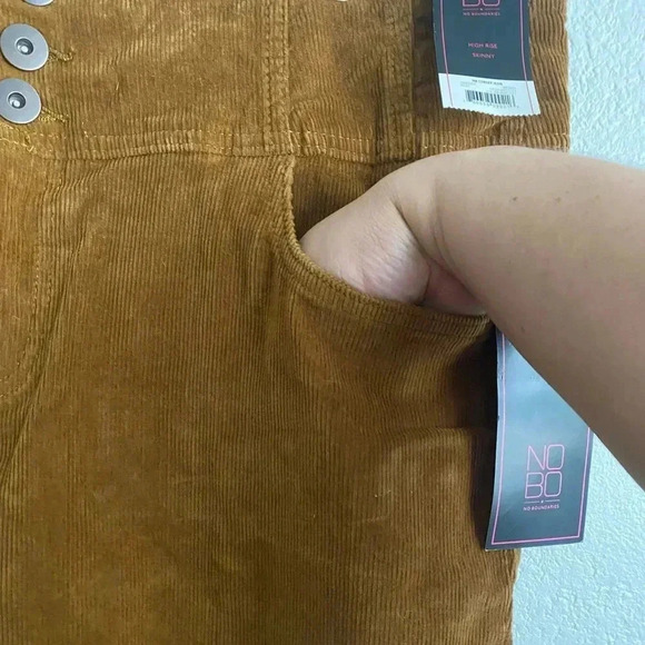 🆕NOHO Plus-Size Corduroy Corset Skinny Jeans 21🆕 - Picture 9 of 15
